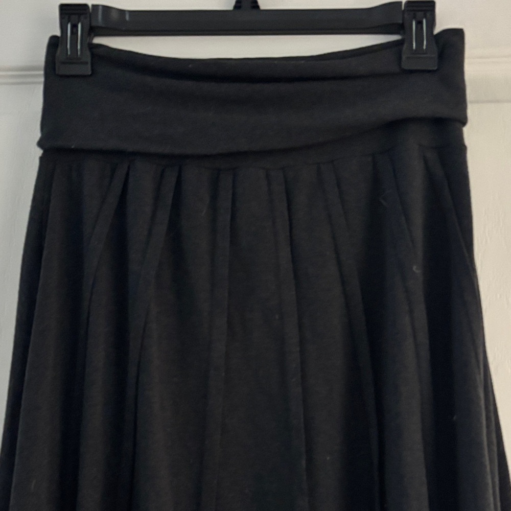 Isabel de Pedro Charcoal Wool Skirt Sz 8 - Picture 5 of 7